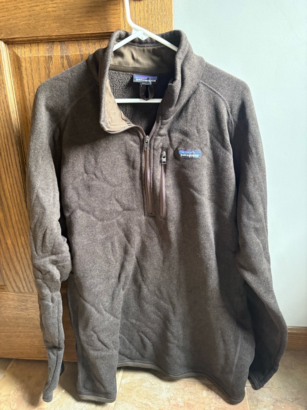 Never worn Patagonia Men's Brown Quarter-Zip Fleece Performance Pullover NWOT